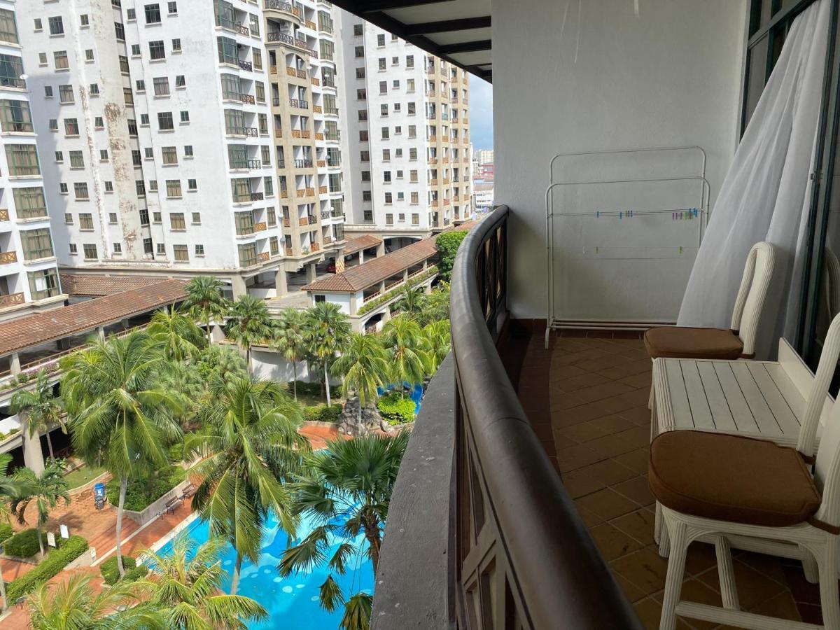 Lovely 1-Bedroom Condo With Facilities Malacca Екстер'єр фото